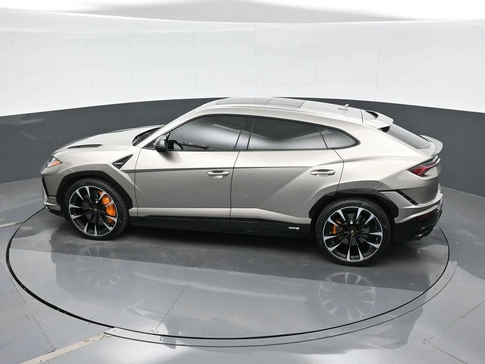 2023 Lamborghini Urus S - Image 27 of 31