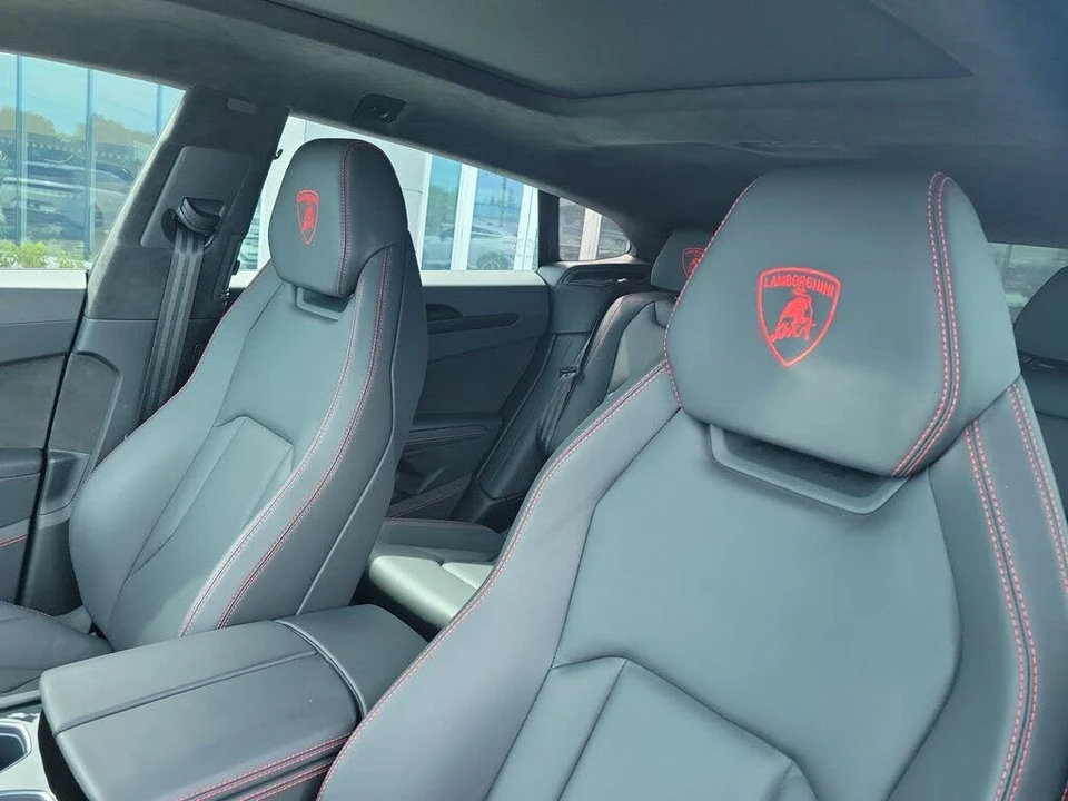 2023 Lamborghini Urus S - Image 26 of 30