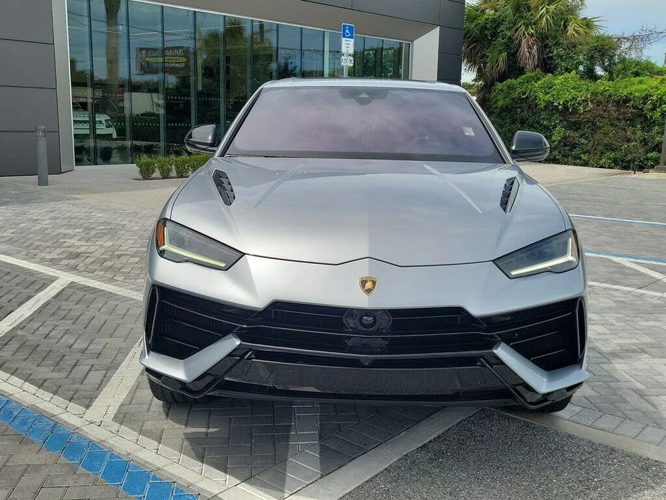 2023 Lamborghini Urus S - Image 8 of 30