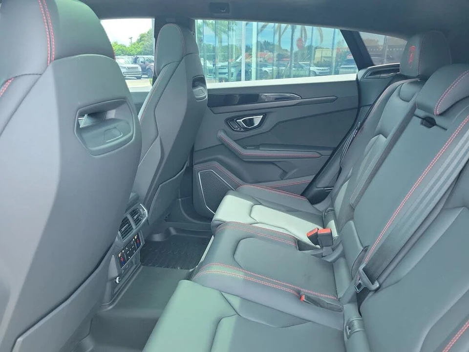 2023 Lamborghini Urus S - Image 16 of 30