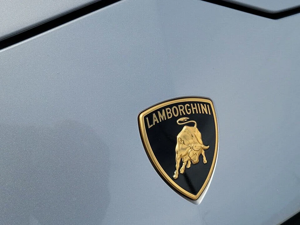 2023 Lamborghini Urus S - Image 9 of 30