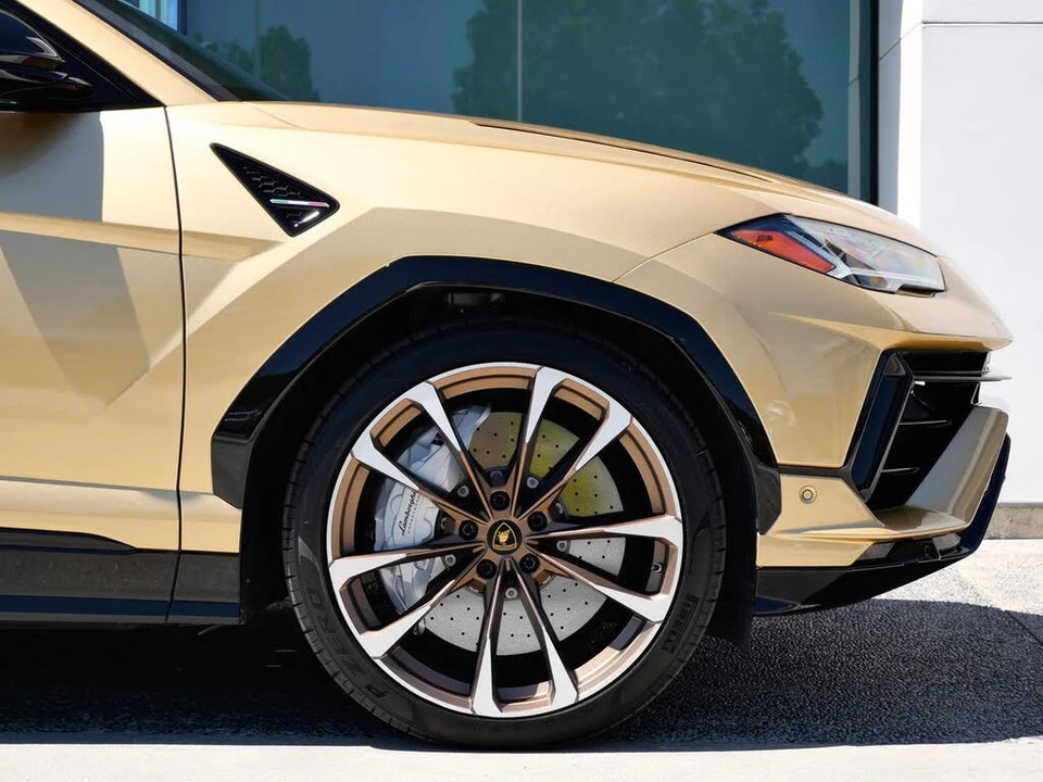 2023 Lamborghini Urus S - Image 9 of 28