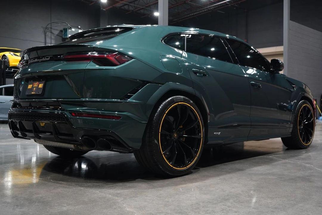 2023 Lamborghini Urus S - Image 5 of 21