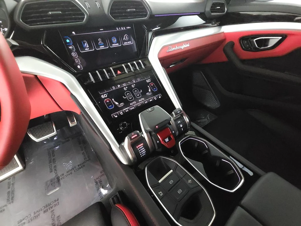 2023 Lamborghini Urus S - Image 14 of 31