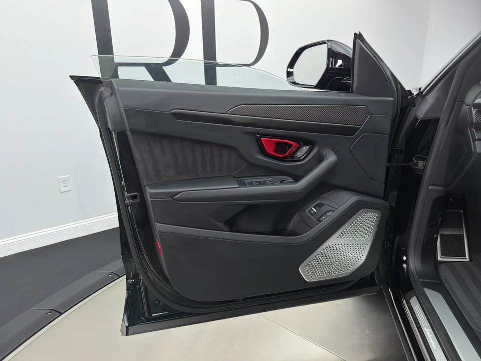 2023 Lamborghini Urus S - Image 14 of 20