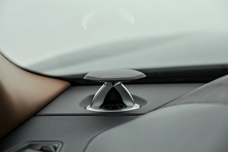 2023 Lamborghini Urus S - Image 29 of 31