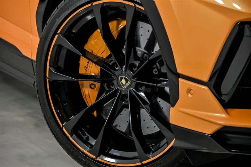 2023 Lamborghini Urus S - Image 4 of 21