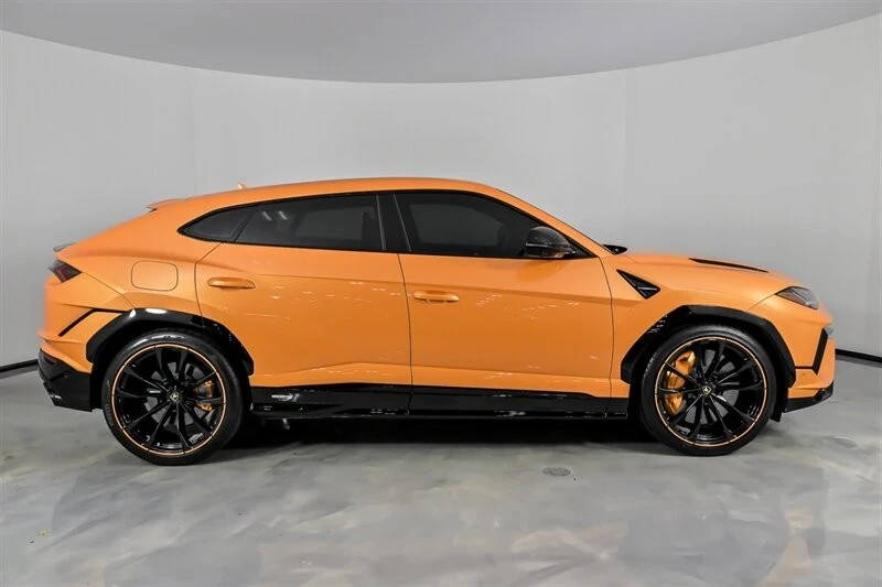 2023 Lamborghini Urus S - Image 14 of 21