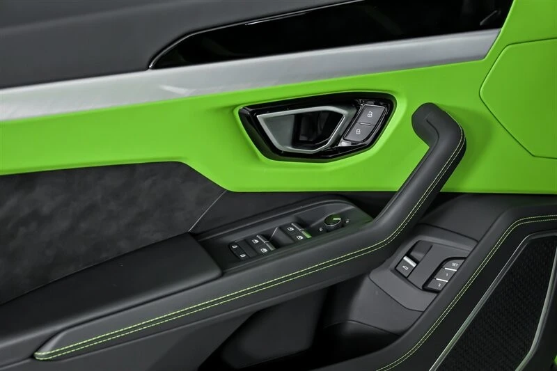 2023 Lamborghini Urus S - Image 18 of 21