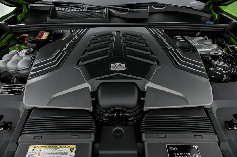 2023 Lamborghini Urus S - Image 17 of 21