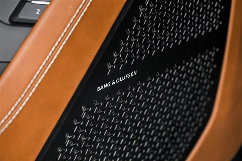 2023 Lamborghini Urus S - Image 15 of 31