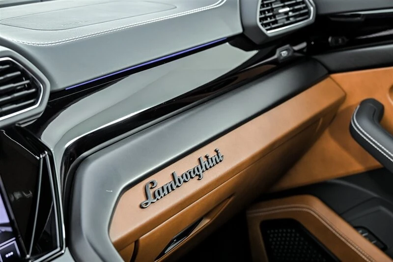 2023 Lamborghini Urus S - Image 31 of 31