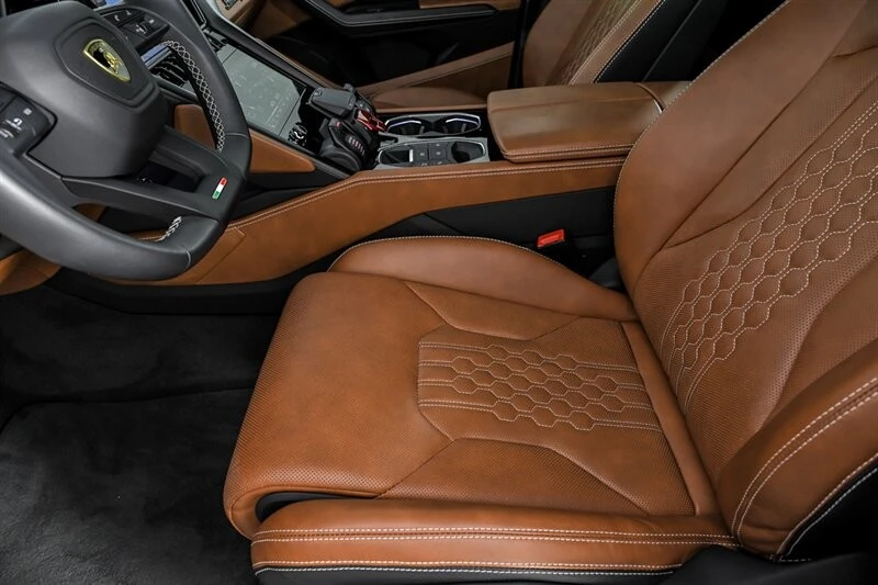 2023 Lamborghini Urus S - Image 17 of 31