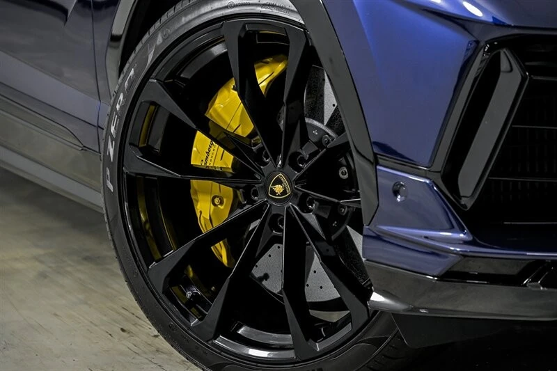 2023 Lamborghini Urus S - Image 3 of 31