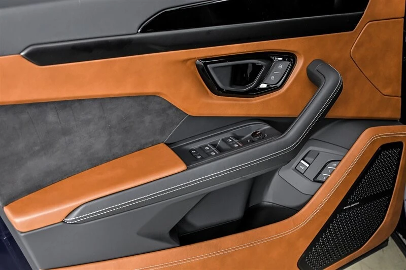 2023 Lamborghini Urus S - Image 13 of 31