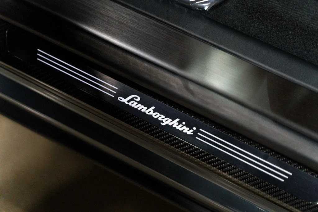 2023 Lamborghini Urus S - Image 10 of 24