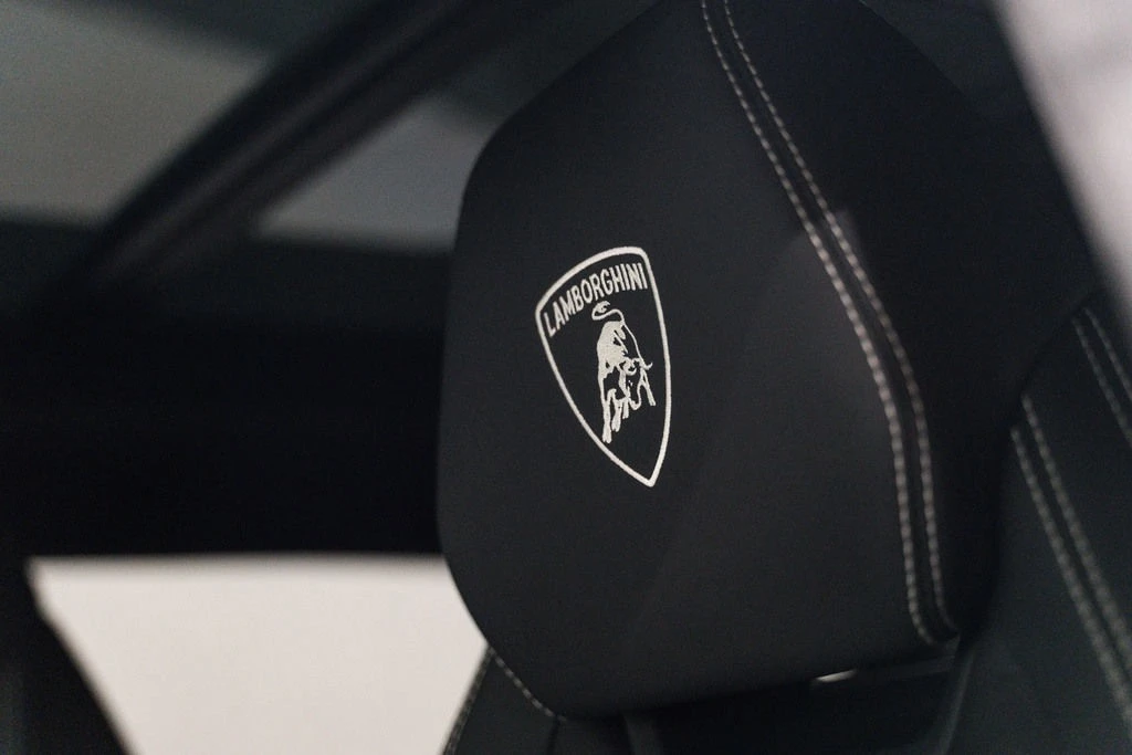 2023 Lamborghini Urus S - Image 9 of 24