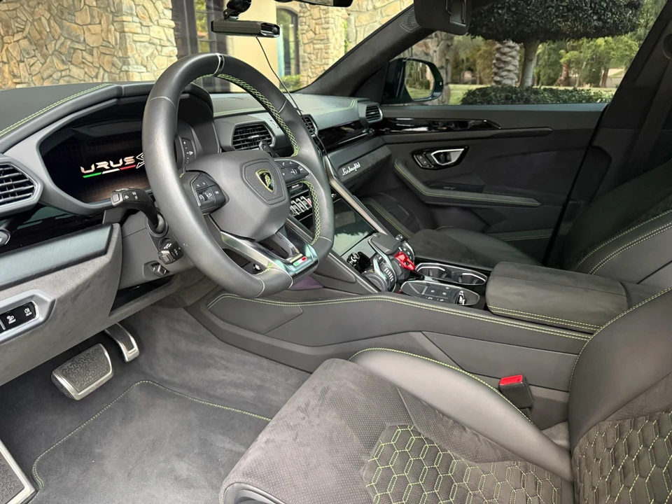 2023 Lamborghini Urus S - Image 12 of 14