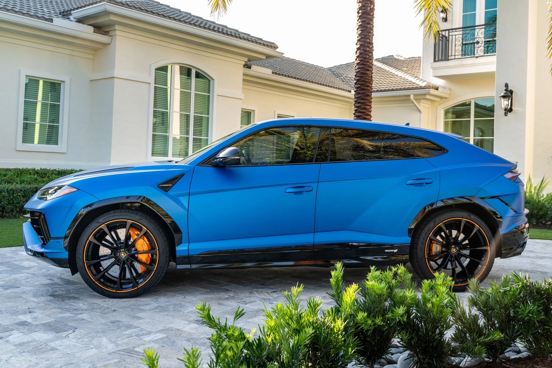 2023 Lamborghini Urus S - Image 7 of 31