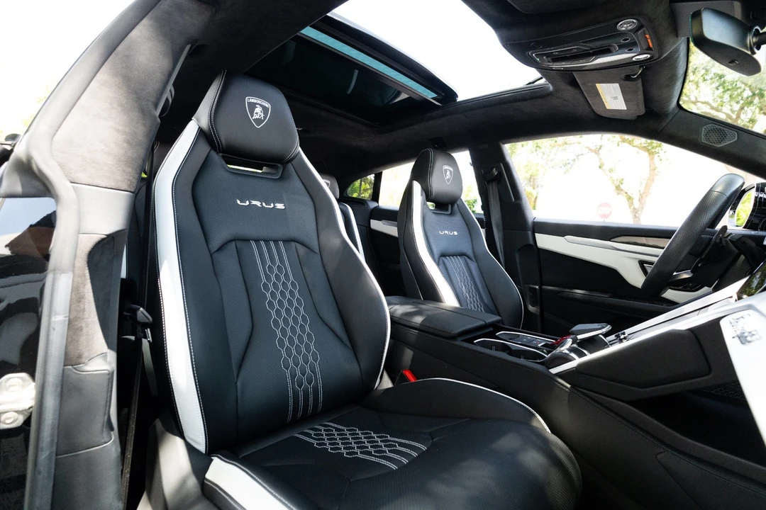 2023 Lamborghini Urus S - Image 7 of 31