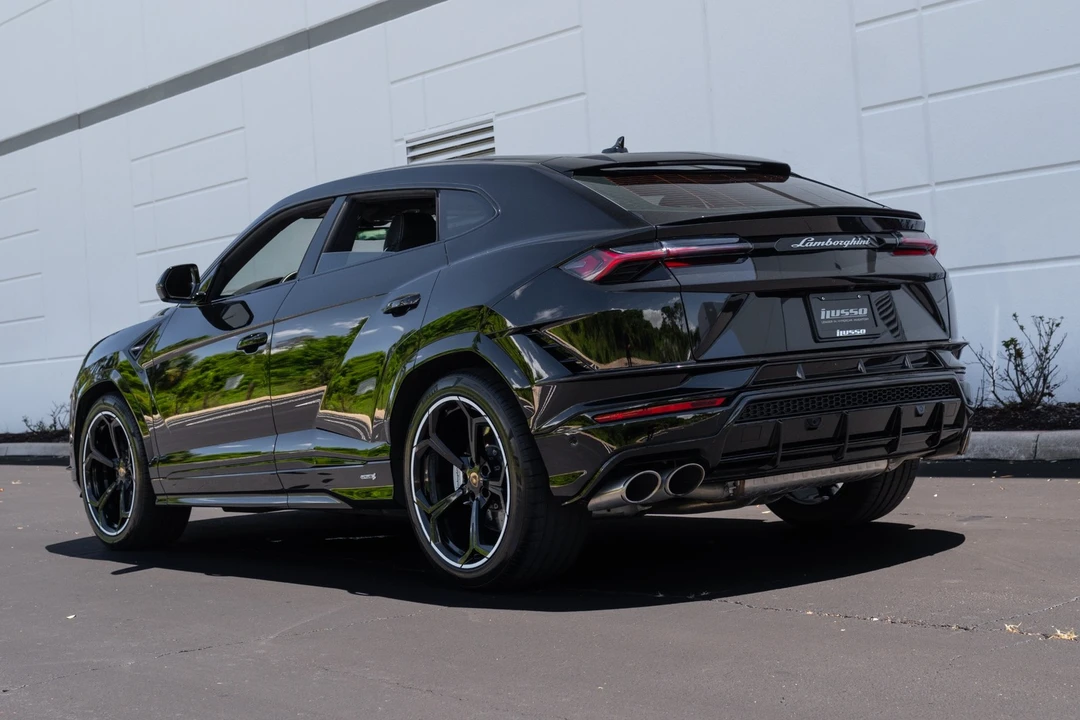 2023 Lamborghini Urus S - Image 27 of 31