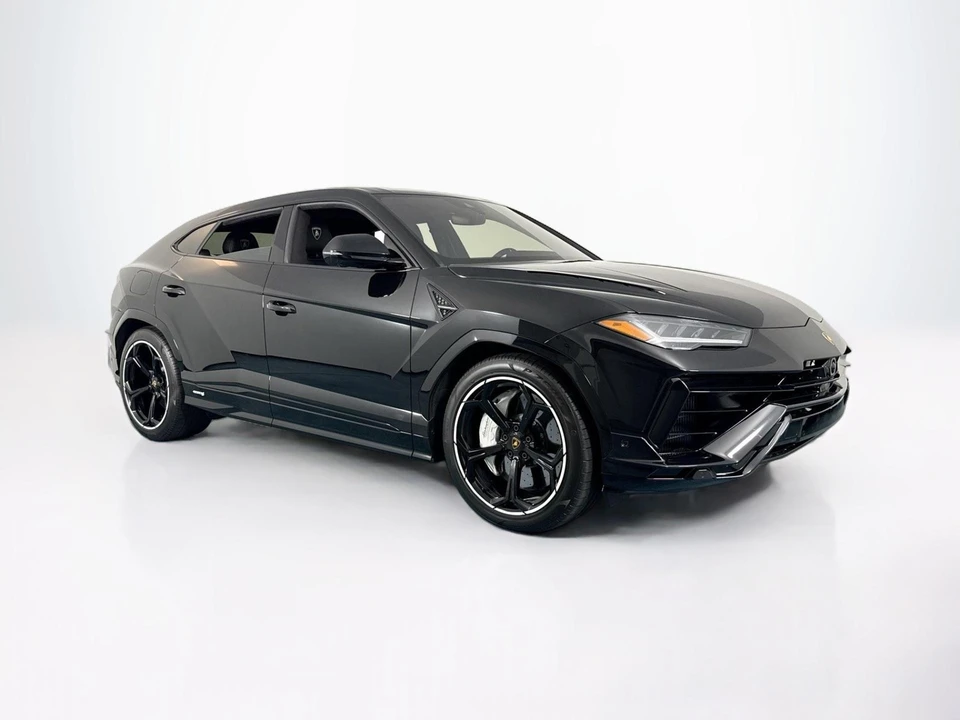 2023 Lamborghini Urus S - Image 3 of 31