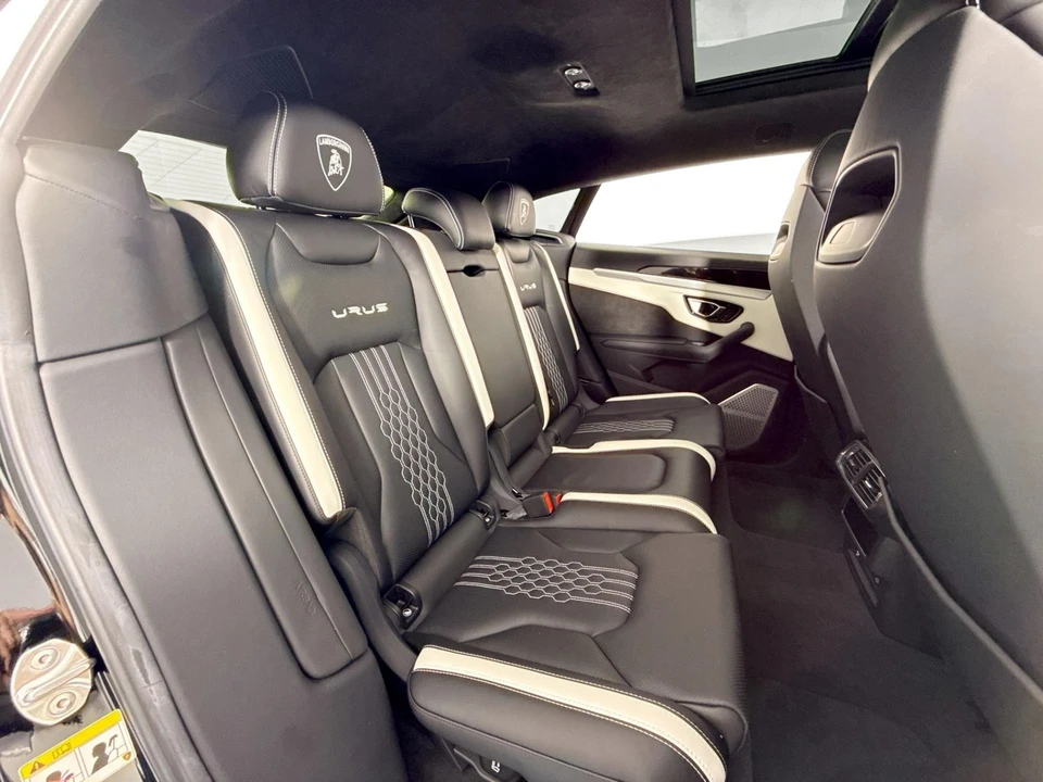 2023 Lamborghini Urus S - Image 29 of 31