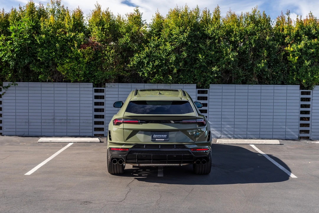 2023 Lamborghini Urus S - Image 4 of 12