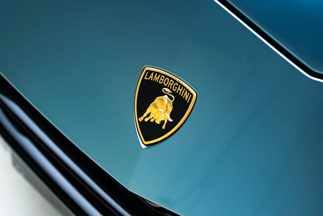 2023 Lamborghini Urus S - Image 12 of 21