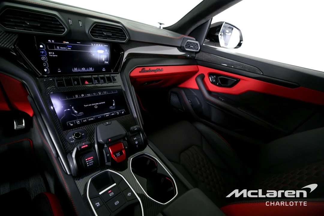 2023 Lamborghini Urus S - Image 14 of 31