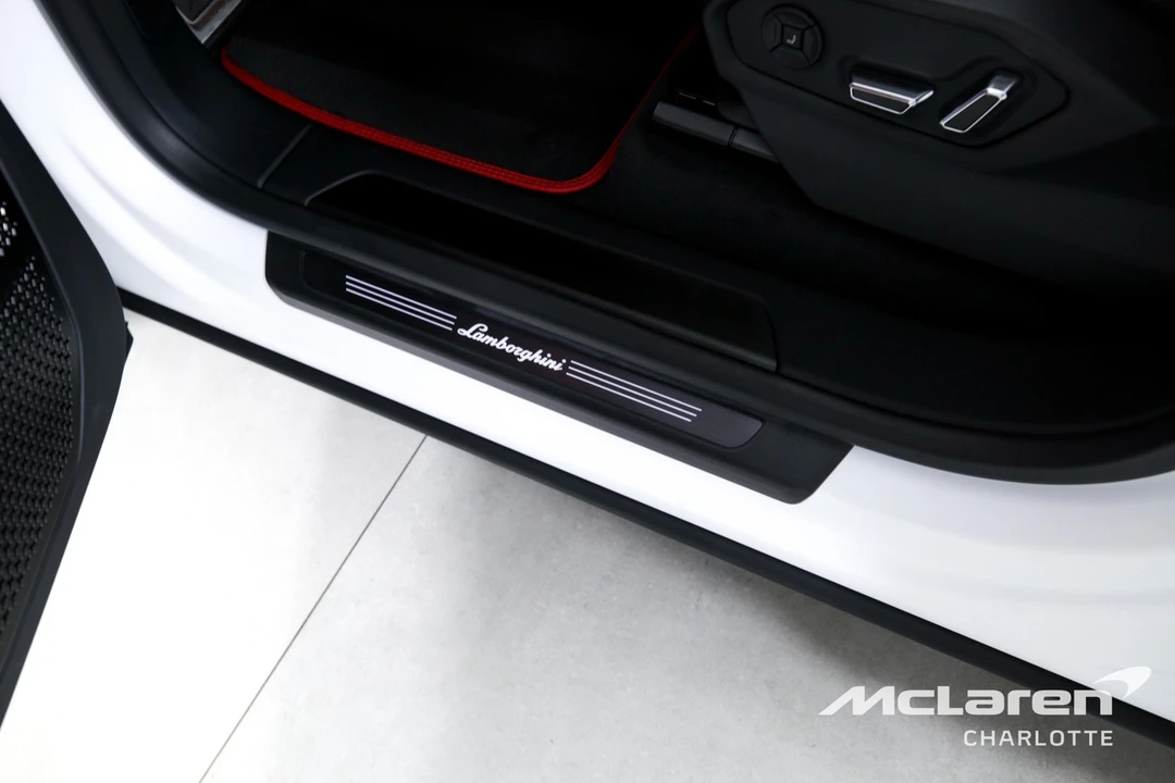 2023 Lamborghini Urus S - Image 15 of 31