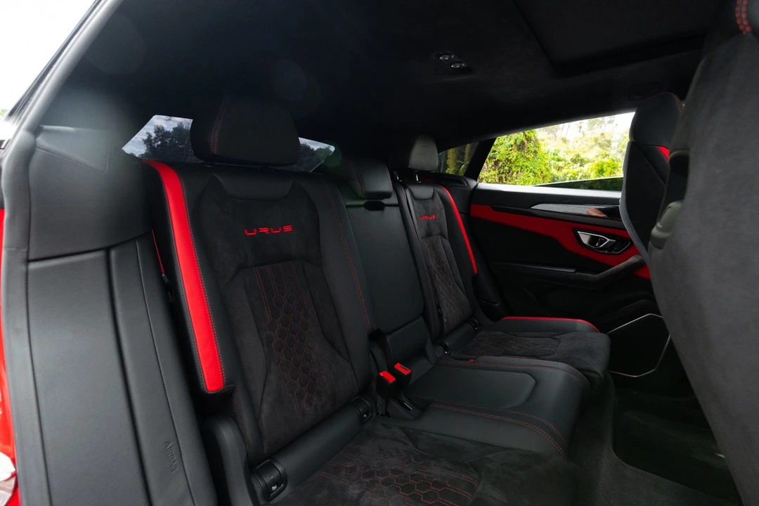2023 Lamborghini Urus S - Image 8 of 12