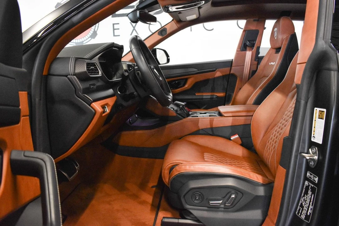 2023 Lamborghini Urus S - Image 8 of 21