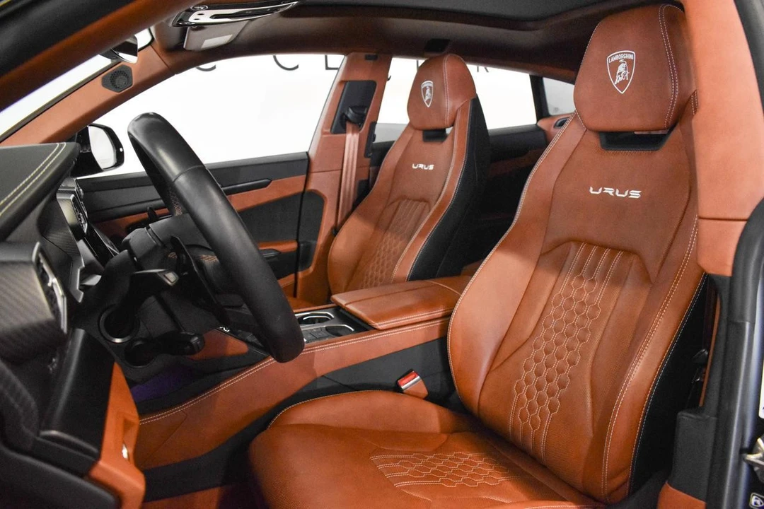2023 Lamborghini Urus S - Image 9 of 21