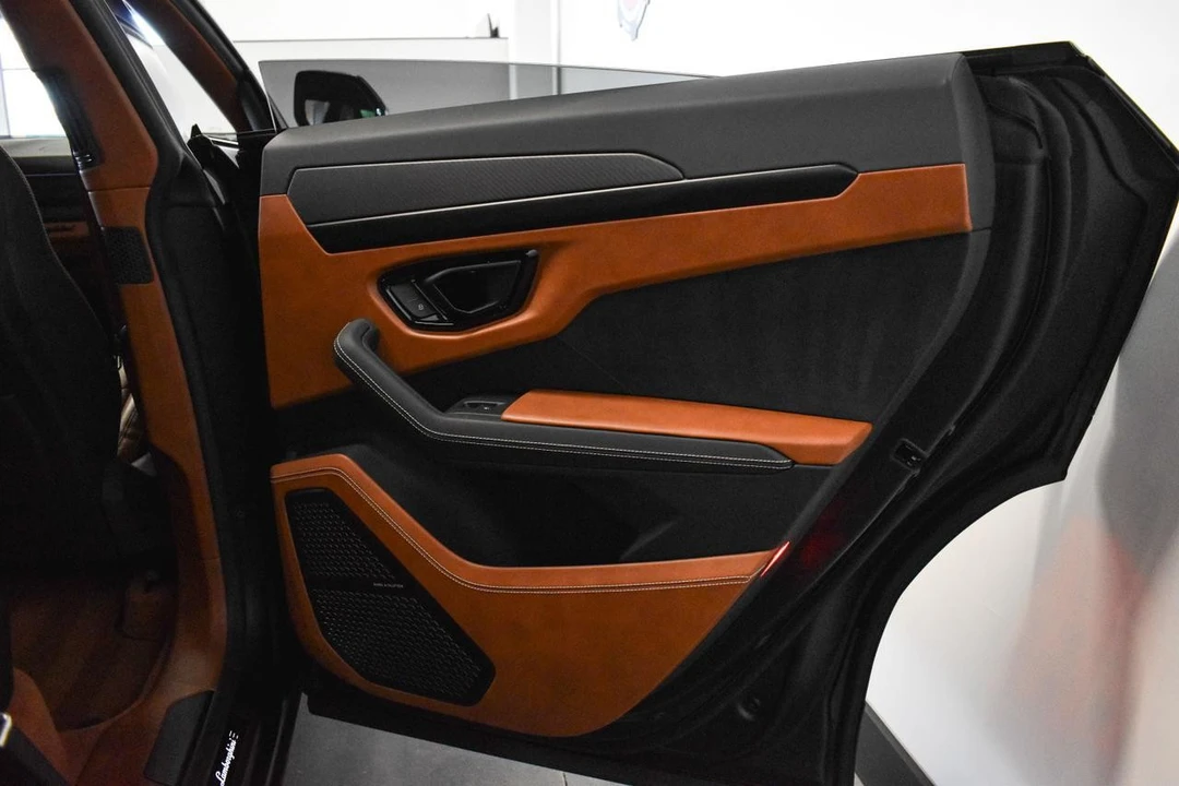 2023 Lamborghini Urus S - Image 19 of 21