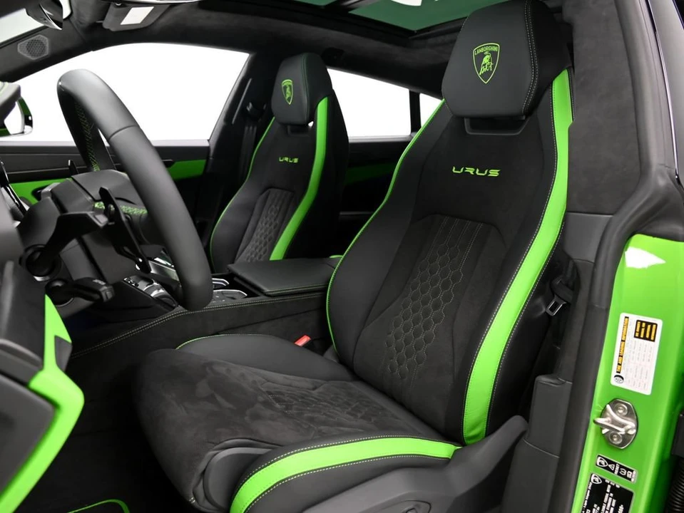2023 Lamborghini Urus S - Image 9 of 21