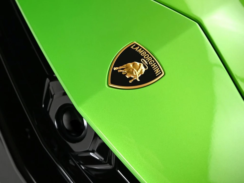 2023 Lamborghini Urus S - Image 19 of 21