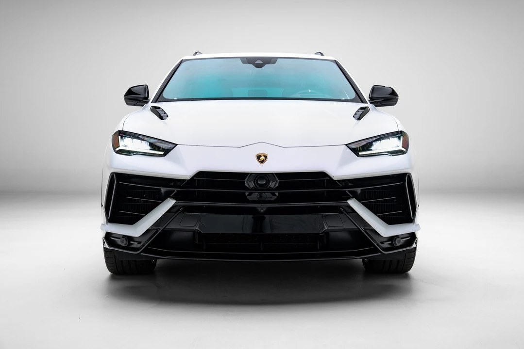 2023 Lamborghini Urus S - Image 3 of 31