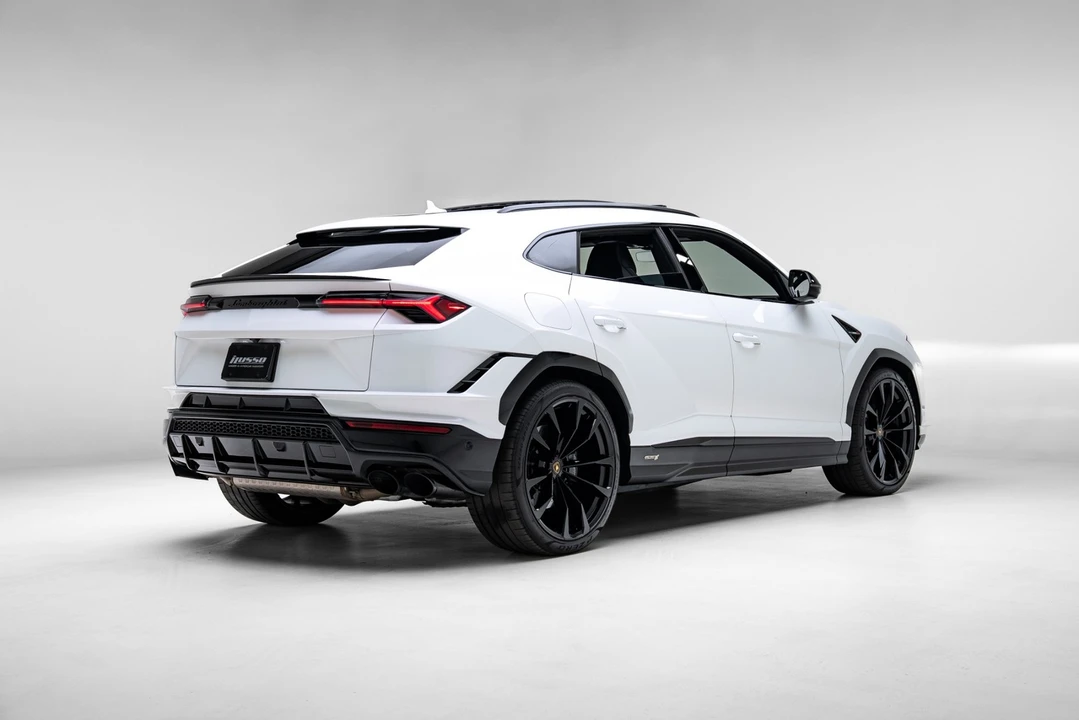 2023 Lamborghini Urus S - Image 4 of 31