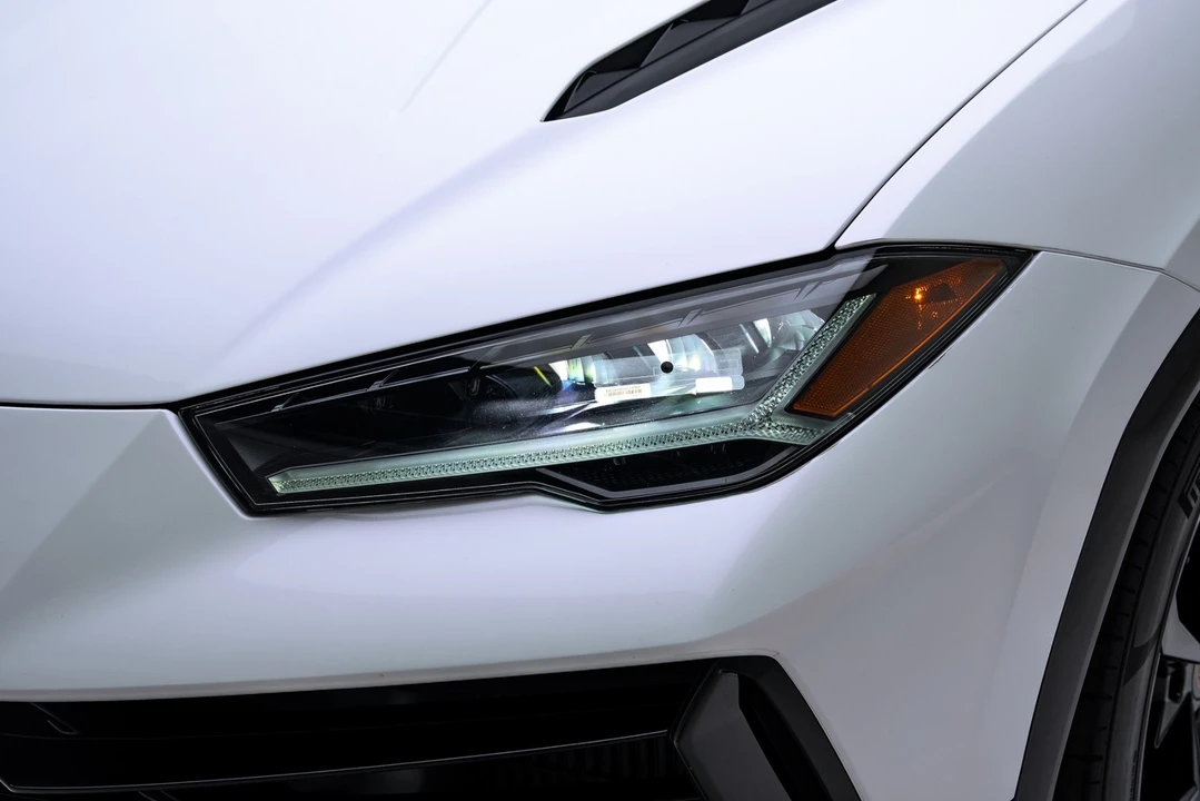 2023 Lamborghini Urus S - Image 11 of 31