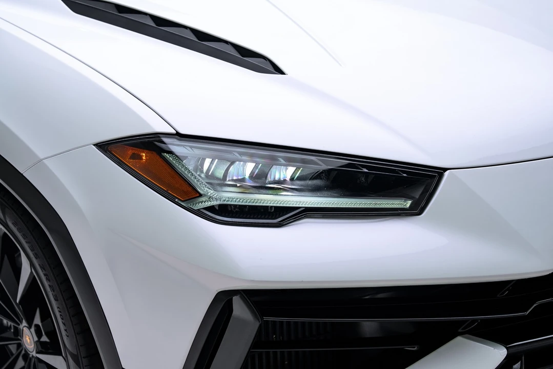 2023 Lamborghini Urus S - Image 10 of 31