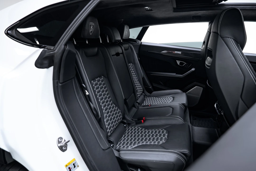2023 Lamborghini Urus S - Image 21 of 31