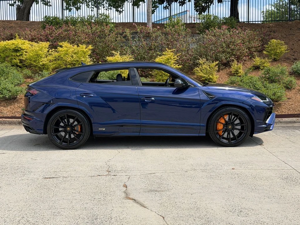 2023 Lamborghini Urus S - Image 3 of 31