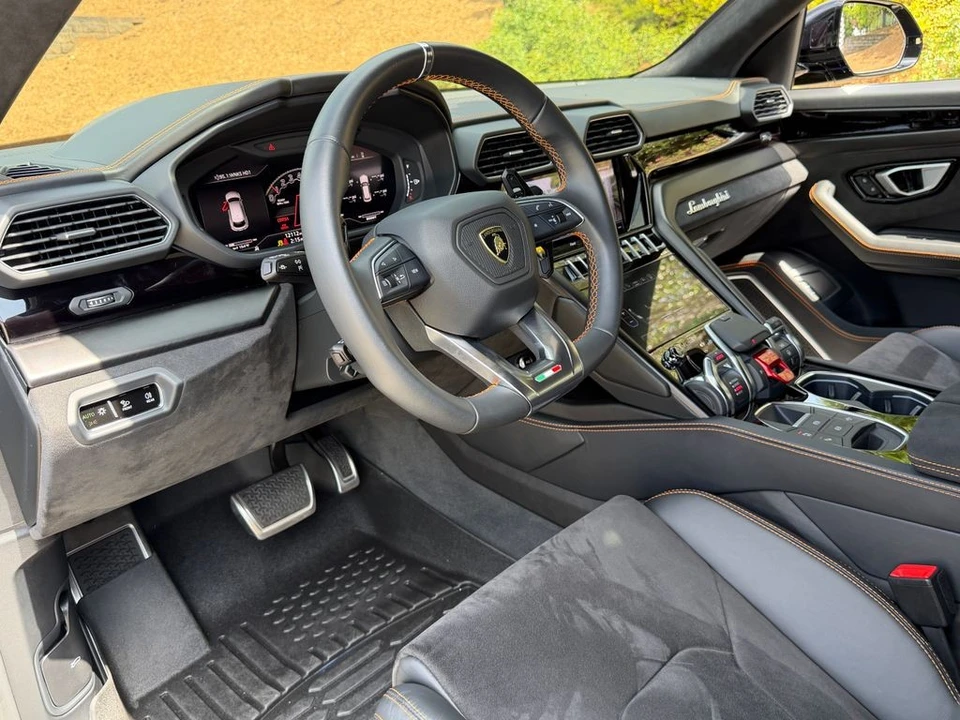 2023 Lamborghini Urus S - Image 17 of 31
