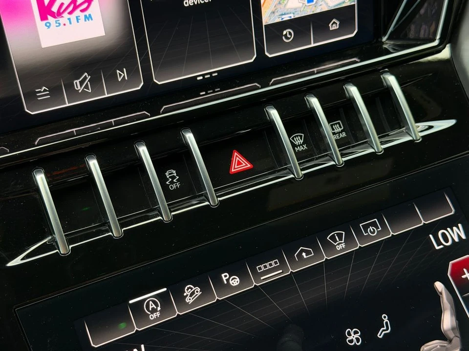 2023 Lamborghini Urus S - Image 29 of 31