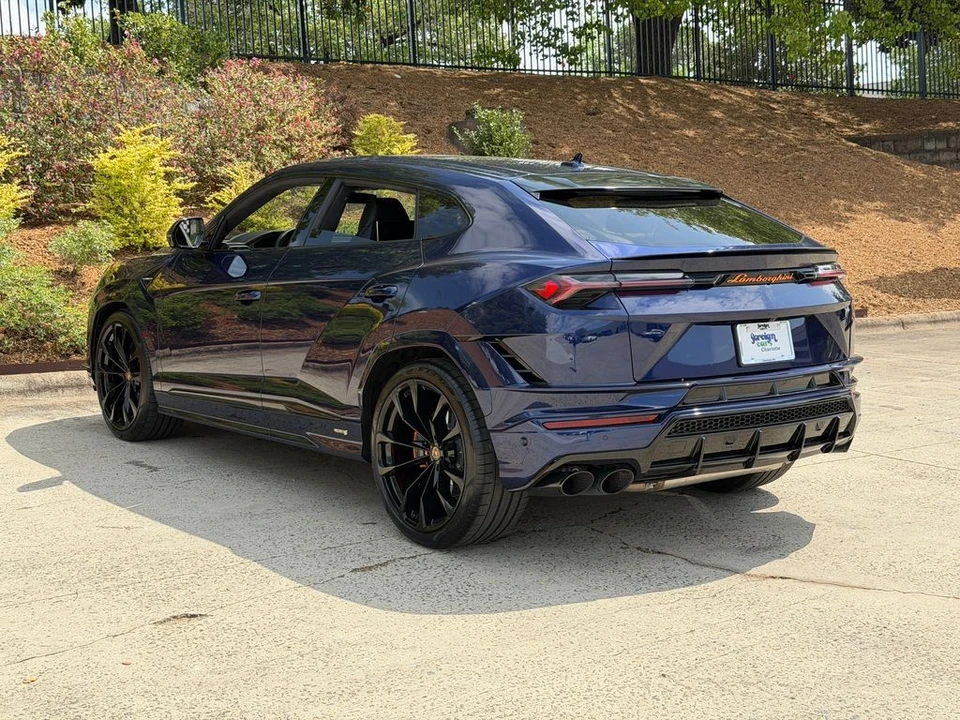 2023 Lamborghini Urus S - Image 7 of 31