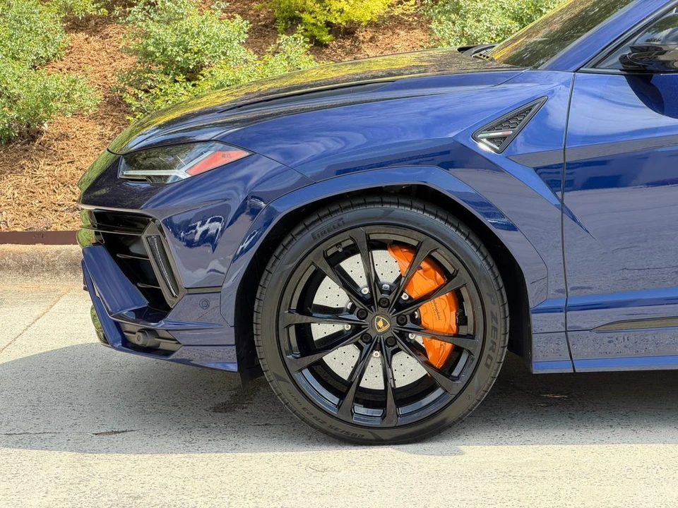 2023 Lamborghini Urus S - Image 13 of 31