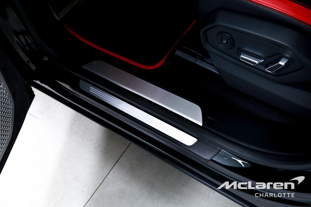 2023 Lamborghini Urus S - Image 16 of 31