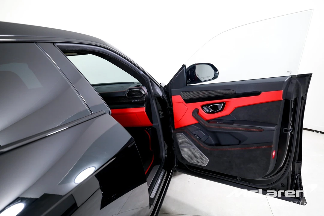 2023 Lamborghini Urus S - Image 31 of 31