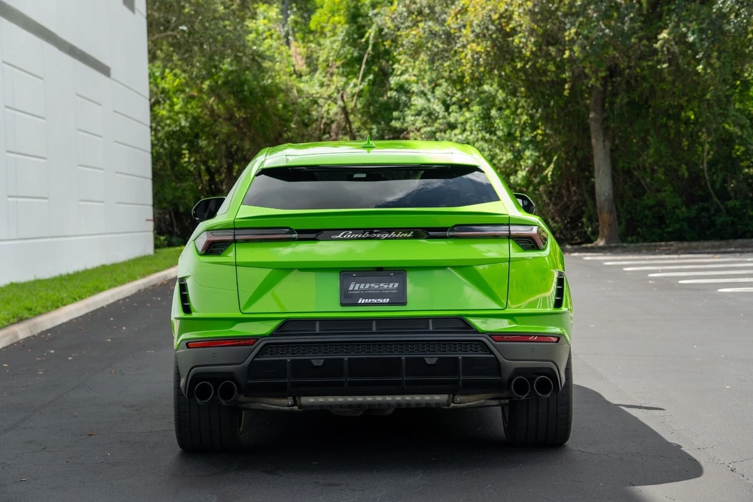 2023 Lamborghini Urus S - Image 3 of 12